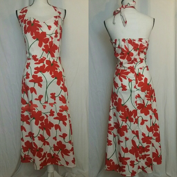 Dresses & Skirts - Halter Style Maxi Dress